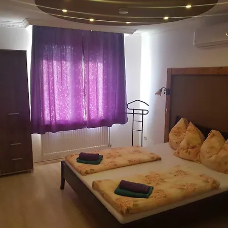 Guest house Sunrise Apartmanhaz