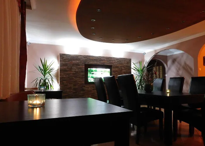 Maison d'hôtes Sunrise Apartmanhaz 4*