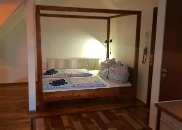 Sunrise Apartmanhaz 4* バラトンフレド